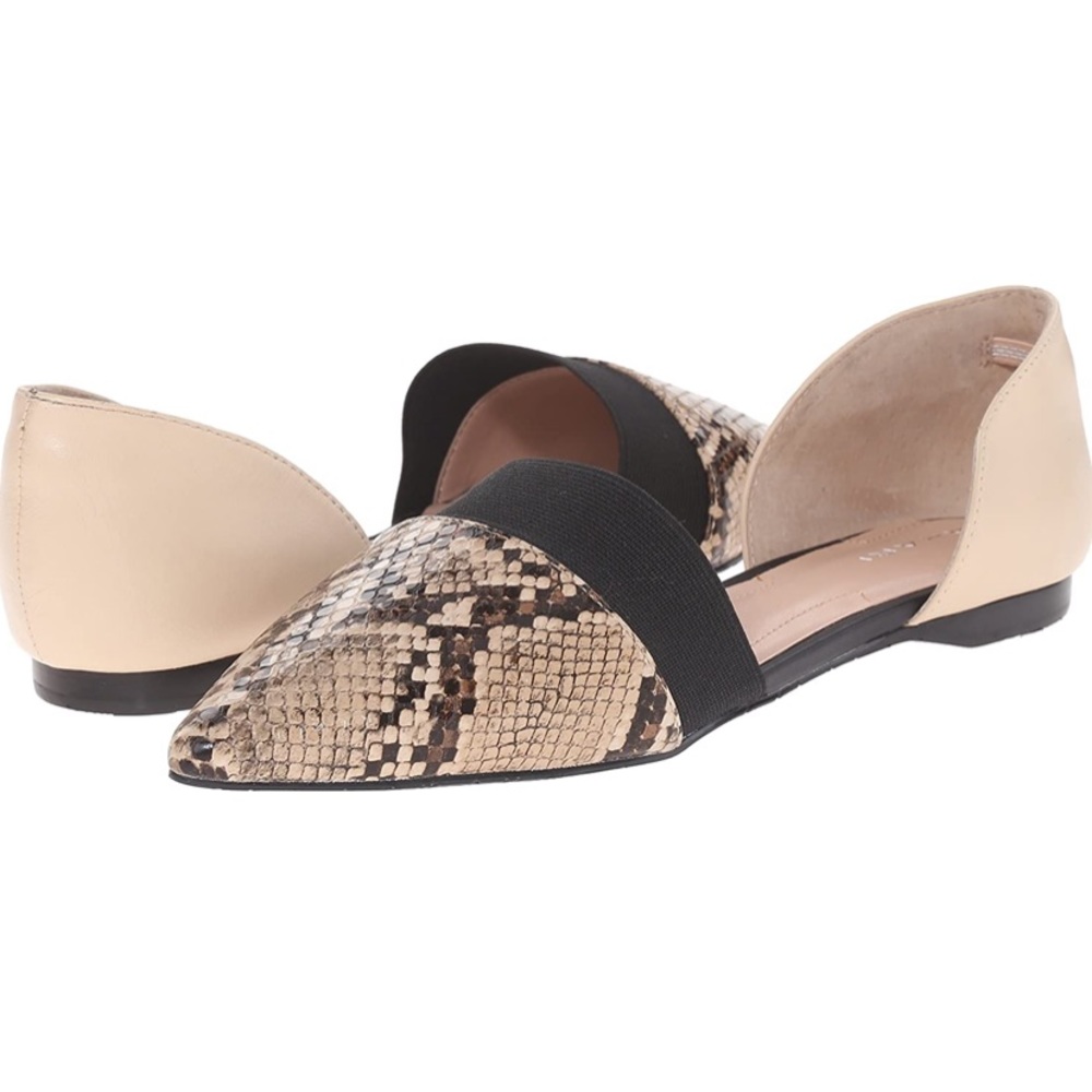 NWOT Tahari Snakeskin Eliss Pointed Toe Flat
